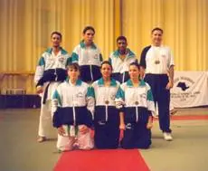 Equipes de karatê de São Carlos nos Jogos Regionais e Abertos, foto 1