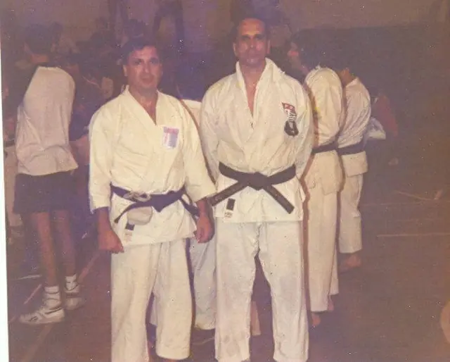 Prof. L. C. Pares com o Prof. Ricardo Dellia, campeão paulista, brasileiro e sul-americano